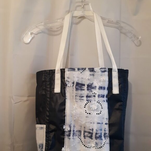 New Boho Lace Tie Dye Tote Shopper shoulder Bag Double handle Blue White KeyClip - Picture 5 of 12